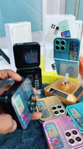 FUFFI Mini Folding Clamshell Cellphone Features