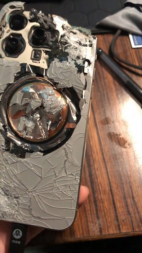 迷因無法擋 | 它說沒事🤣 更多搞笑影片在這裡👉@uccuhahaha #搞笑 #搞笑語錄 #搞笑影片 #搞笑视频 #搞笑照片 #好笑 #有趣 #meme #影片 #爆笑 #幽默 #笑 | Instagram