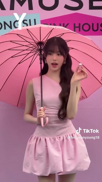 Explorando a Amuse Store da Wonyoung na Coreia