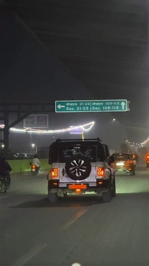 Defender या Thar Roxx 😂 #defender #thar #roxx #tharroxx | Mrd Vlogs