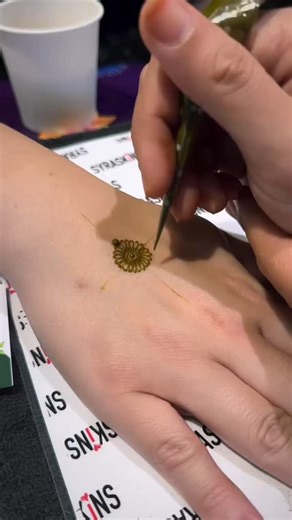 mehandi designs for girls 2025 acha acha mehandi designs 2025 #henna #bridal #mehandi #rakshabandhan #mehandidesign #bridalhenna #bridal #viralshorts #letestvideo #bridalmakeup #bridalhenna #bridalmakeupartist #bridalhair #bridaljewelry #bridalshower #eidmehandi #diwali #karwachauth #teej #rakhi #dashahara#newmovies #letestmovies #holi#diwali #ramdan #eidmehandi #rakhi #henna #eidmehandi #eidmubarak #eid #holispecial #viralshorts💘🌃♥️📀♥️👉💘🌃♥️🎂♥️🌃 #navratrispecial❤️😍#navratrispecial❤️😍 #