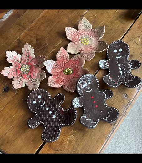 Catherine Thomson’s handbuilt pottery feels like stepping into a magical fairy world — where quaint little cottages glow softly, tea lights twinkle like stars, and mini vases and teabag rests bring storybook charm to your home. Much like The Nutcracker Suite: Marche, her work dances with joy and wonder — a reflection of her admiration for The National Ballet of Canada and her ability to translate culture and imagination into clay. Each piece is lovingly made, a perfect Christmas keepsake or whim