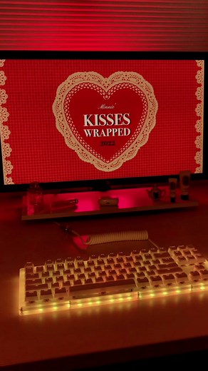 Download the free (G)I-DLE / Nxde PowerPoint presentation template in the link in bio! #gidle #nxde #powerpoint #powerpointtemplate #kisseswrapped