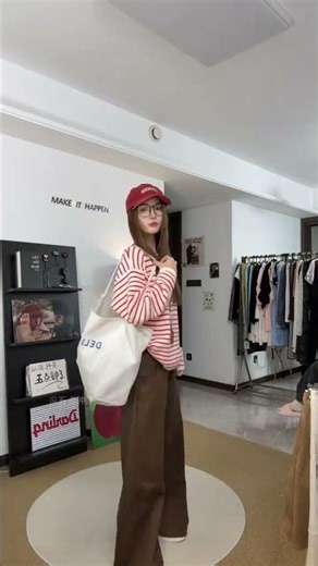 轻松休闲穿搭早春搭配日常穿搭通勤装条纹