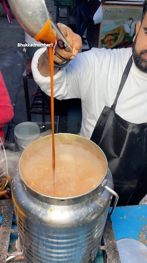 Ultimate Tomato Momo Soup Making in Delhi | Bhukkadnumber1