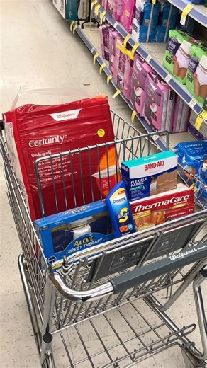 🚨Before 2025 ends… check your FSA balance! If you still have pre-tax dollars left, don’t let them expire 😱 You can use it on everyday items like sunscreen, menstrual cups, pimple patches & more! 👉 Comment FSA and we’ll send you a list of some eligible items links! | Hip2Save