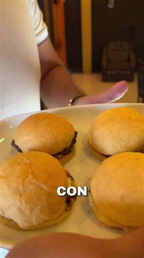 Se viene lo nuevo 😋 nuestras miniburguers @NeoCR @BarberOZ @Bottybarber08 @BimBoBarBer #minihamburguesas #burguer #paratiiiiiiiiiiiiiiiiiiiiiiiiiiiiiii #brotherscoffeeshop