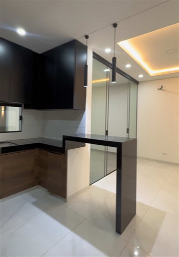 CASA EN VENTA 📍6to Anillo Av. Urbanización España Programa tu visita: 69085104📲 Precio: 179.000$us