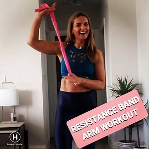 Arm & Shoulder Workout - Resistance Band : 4 Moves