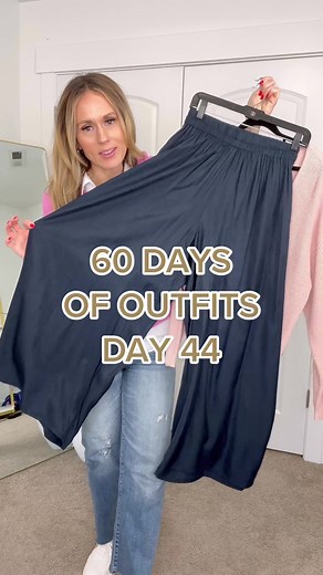 Styling Wide Leg Navy Blue Pants | Outfit Ideas for Fall