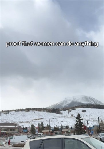 Wiper fluid refill, brought to you by women who aren’t afraid to lift the hood #roadtrip #pitstop #skitrip #funny #women @MycoPixie