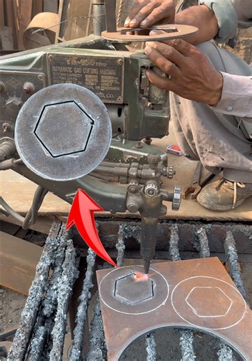 Top 2 Hydraulic Vs Profile Cutter You Won’t Believe This! Unexpected Moments Result ##profilecutter##plasmacutter##hydraulic##steelbending##fyppp