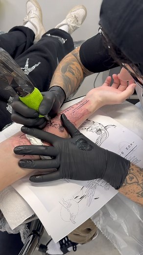 This was our clients first tattoo! Fallen angel by @frankie_tattooist ✍🏻 What was your first tattoo? Comment below👇🏼 For all enquiries please contact the studio on: 📞 01242 300165 ✉️ hello@tokyotattoo.co.uk 🌐You can also book via our website! www.tokyotattoo.co.uk | ᴛᴏᴋʏᴏᴛᴀᴛᴛᴏᴏ