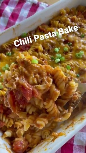 Chili Pasta Bake is an easy 8 ingredient dinner that’s ready in minutes! Full recipe at my channel.