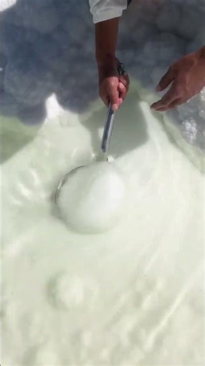 Salt-mine mining process from the natural lake