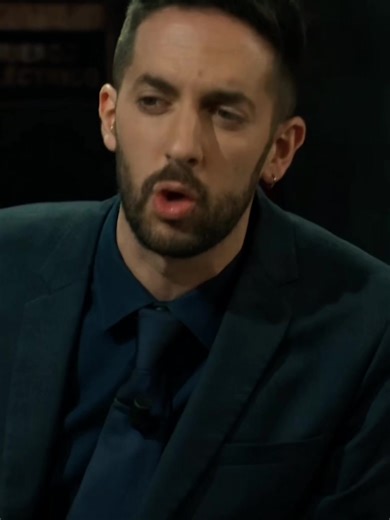 Exploring Engaging Podcast Stories