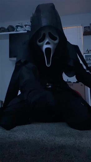 Experience the Thrills of Ghostface Cosplay in Dead by Daylight