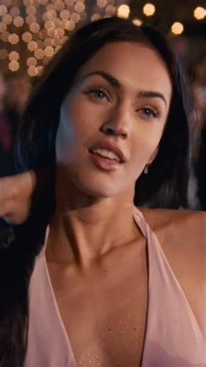 How to Lose Friends & Alienate People (2008) - Pool Scene | FastMovieScenes