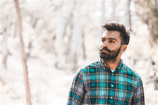 Quelle moustache vous va le mieux ? Guide pour trouver votre style parfait !