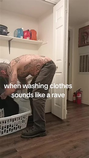 EASTWOOD BABY (@jeffeastwood0)’s video of Cloth Wash