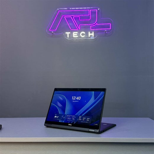 DELL LATITUDE 7390 2in1 Spécifications Techniques ( - Processeur : Intel Core i5-8350U (Quad-Core, 1.7 GHz / Turbo jusqu’à 3.6 GHz) - RAM : 8GB RAM - Stockage SSD 256 SATA - Graphismes Intel UHD Graphics 620 intégrée - Écran Tactile de Qualité : La dalle IPS Full HD (1920 x 1080) offre des couleurs vives avec une couverture de 97% à 98% de l’espace sRGB, ce qui convient même aux travaux de design web. Avec chargeur original dell -etat 9.9/10 Garantie 30 jours Prix: 53000DA للطلب 0541642625 Websi