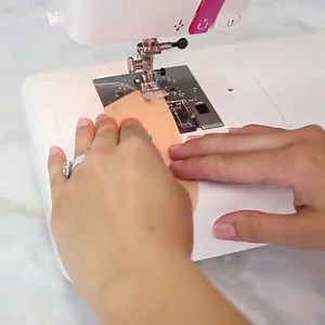 Do you someone who is obsessed with mermaids? I loved making these adorable mermaids using a Simplicity pattern on my Cricut Maker. That's right, I didn't have to cut out any of the pieces! My machine did all the work for me. It even drew in all of the seam allowances and notches. Pretty neat, huh? You can find the tutorial on my blog! #ad #CricutMade #Cricut https://sweetredpoppy.com/cricut-simplicity-mermaid-pattern/ | Sweet Red Poppy