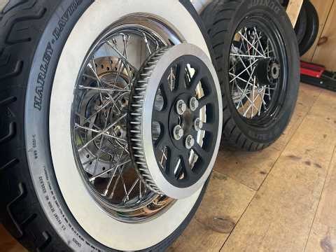 2019 Harley-Davidson Softail Slim: Rear Pulley Installation/Sprocket