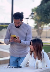 تطبيق أهلا: استمتع بالدردشة والألعاب مع الأصدقاء