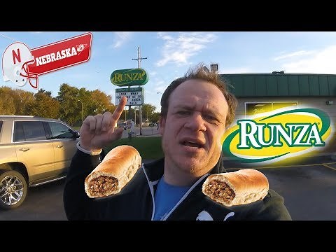 RUNZA ☆ORIGINAL RUNZA SANDWICH in NEBRASKA☆ Food Review!!!