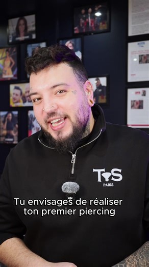 Choisir le piercing idéal pour le cartilage : Helix vs Flat
