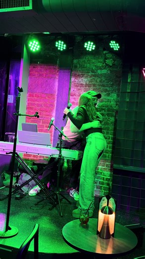 Broadway Karaoke: Singing Wicked in New York