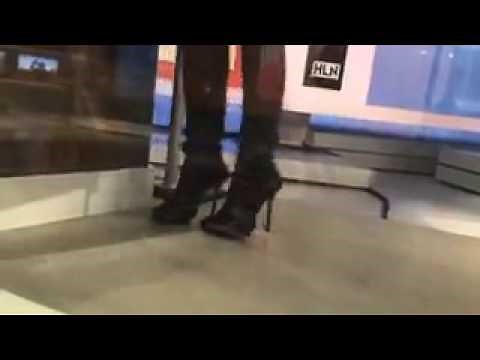 Robin Meade - dancing behind the scenes at HLN mronng express