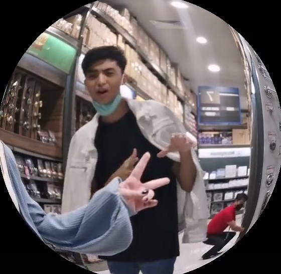 Exploring Sign Language in a Retail Environment