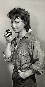 Gigi Perreau - Alchetron, The Free Social Encyclopedia