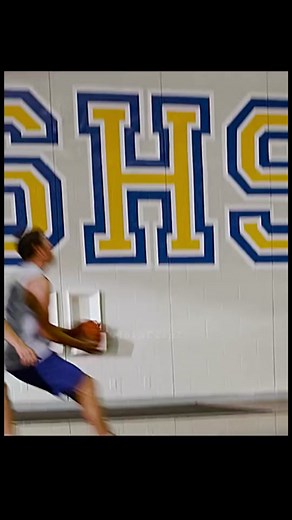 #stitch with @mokaclip2 worst shot I’ve ever seen #teamflash