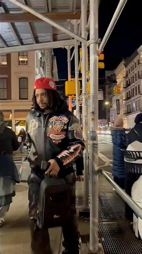 NYC #broadway #nyclifestyle #citypulse #citylights #soho #manhattan #nyc