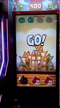 Angry Birds Arcade (gameplay)