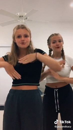 Jacy and Kacy🤍 (@jacyandkacy)’s videos with original sound - hauntedsounds