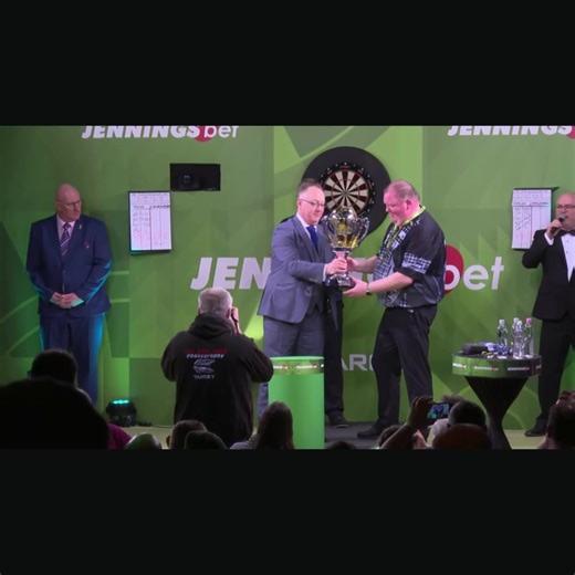 🎯| John Henderson became the 2024 World Senior Darts Championship winner, after beating Colin McGarry 5-0 in the Final. “To say I’m a World Champion is a massive achievement, there was a lot of big names there including Robert (Thornton) going for 3 in a row.” | Red Dragon Darts UK