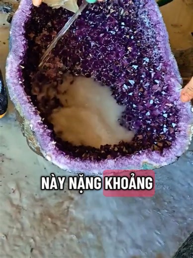 Đổ Thạch Anh Tím - Nghệ Thuật Phong Thủy