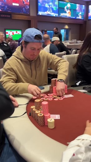 Everyone needs this friend in poker 😆🫶🏽 Brandon Mitchell is stacking chips with 59 left on Day 3 of AZ Poker Champs. #pokerfriends #pokertournament | Talking Stick Resort