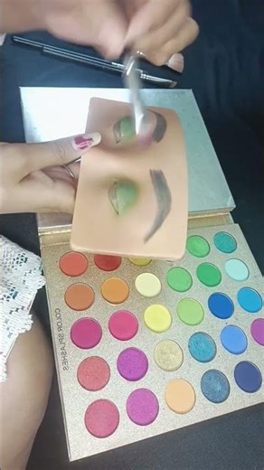 "Green Eyes That Glow ✨ | Simple but Stunning Green Eye Makeup Look 💚"