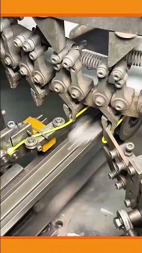 Thread Rolling Process Using Industrial Spinning Machine #manufacturing #shorts