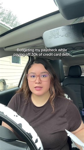 Payday budgeting when you’re paying off credit card debt This paycheck already has a plan and future me will thank me 🤍 #budgetwithme #debtpayoffjourney #moneytok #payoffdebt #paychecktopaycheck