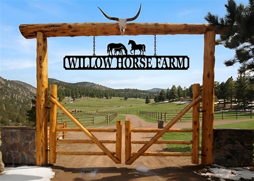 Personalized Horse Ranch Sign, Custom Family Name Farm Decor, Outdoor Metal Horse Sign, Farm Entrance Decor - Etsy