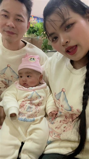 Li Lin xuan (@xuan20253)’s videos with original sound - 🐰🎀🐭Thant Lay May May🐭🎀🐰