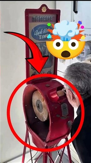 The Netflix of the 1800s 🎥 | The Forgotten Mutoscope #History #Shorts #Technology