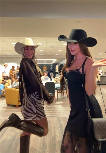 Haley Paige: Brunette Bestie Girl