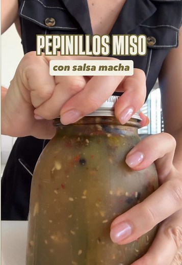 Deliciosos Pepinillos Encurtidos con Miso