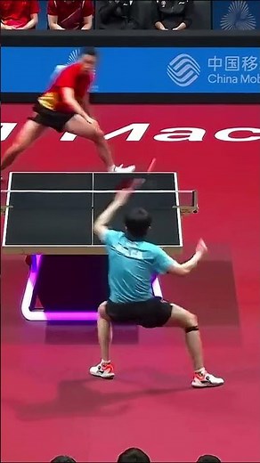 Xu Xin vs Wang Chuqin best point #xuxin #wangchuqin #tabletennis #pingpong #wtt #ittf #shorts